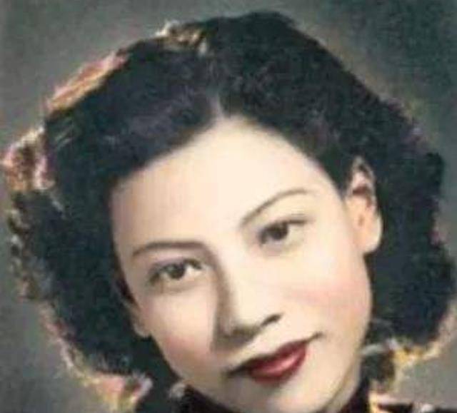 一代"鬼后"罗兰:被嫌有晦气86岁依然单身,古天乐要照顾一辈子