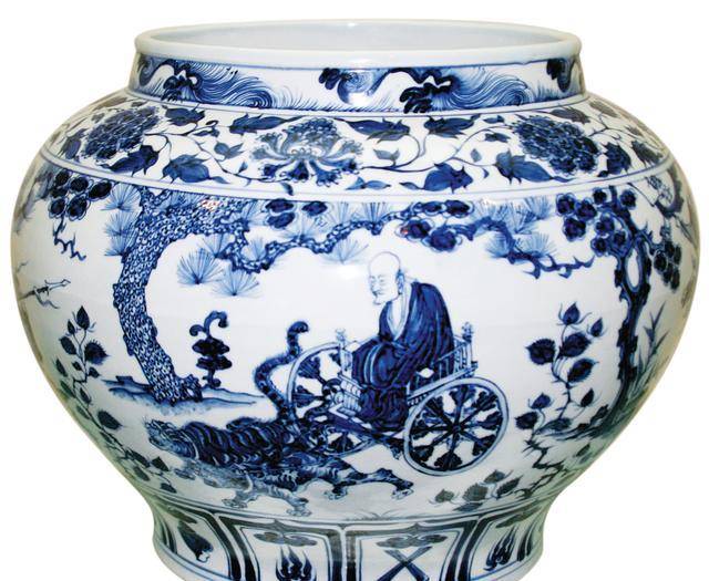 荷兰人"祖传"的青花瓷,拍卖2.3亿元,网友:分明是抢圆明园的