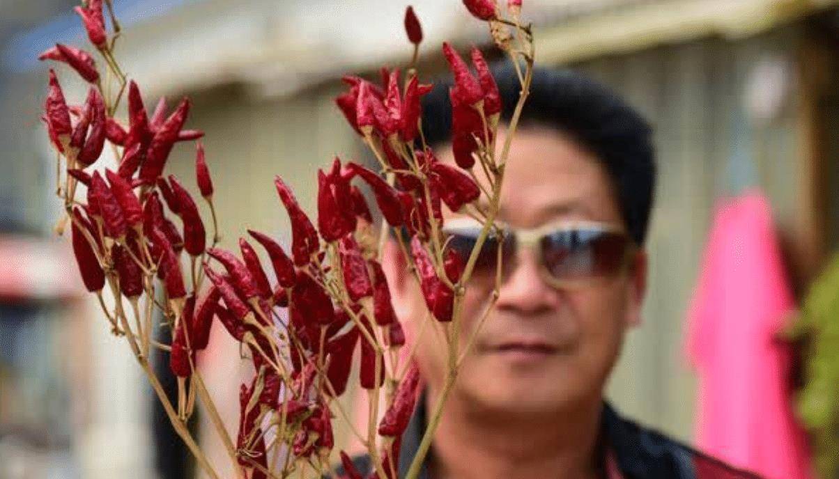 "中国辣王"李永志,不听医生劝曾一日吃5斤辣椒,如今已笑不出