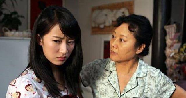 婚后婆媳不合被捅12刀,今丈夫另娶新欢_徐艺丽_董岗彪_刘秀英