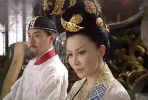 武则天小时候和姐姐手足情深,为何后来又设计杀了姐姐和外甥女?