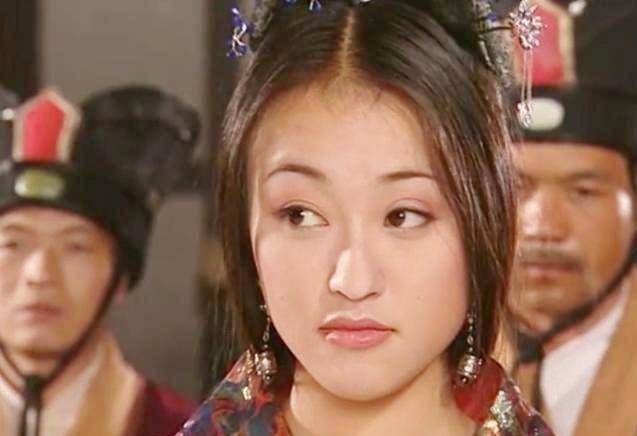 史上最年轻太皇太后,一生经历三位皇帝,父系母系全族被诛_霍光_上官