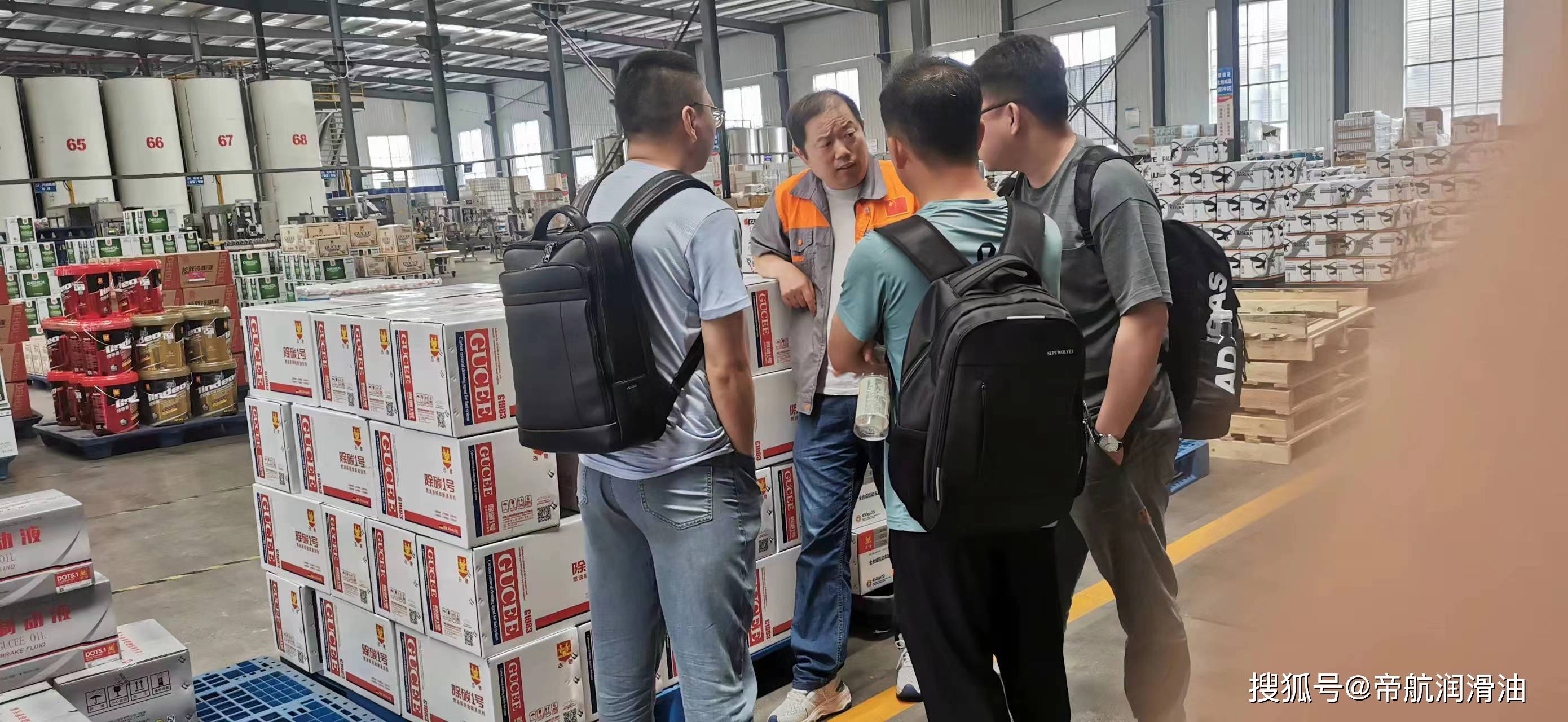 机油生产厂家哪家好?山东润滑油厂家怎么选?