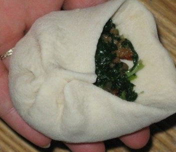这个季节"它"2元一捆,钙含量是大白菜的2倍,用它做包子馅真鲜_小白菜