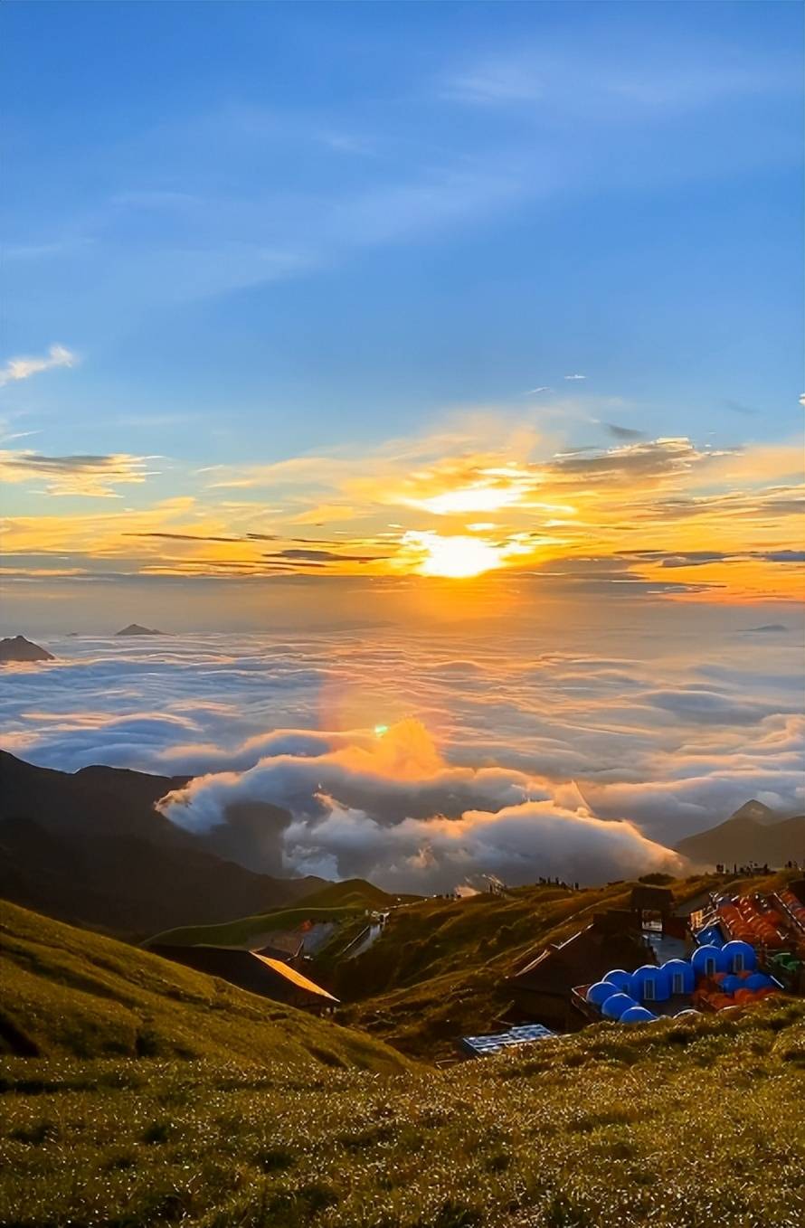 万里云 | 武功山秀嫉其绝,引却诗心入笔端(登武功山撷粹七律十二首)