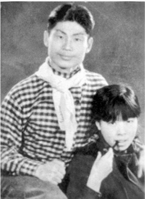 鲁迅口中"最有前途的女作家",情路坎坷一生悲凉,死