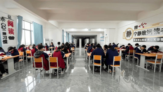 宜宾屏山县求实高级中学屏山求实高中-23成都高中录取分数线-成都高中