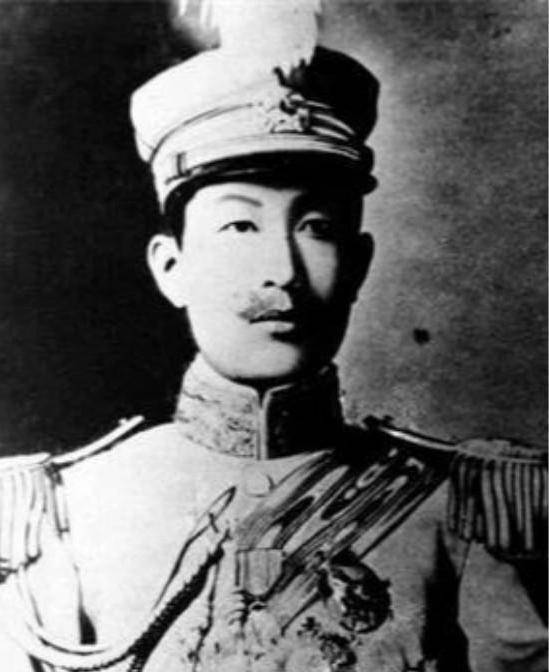 唐继尧一度控制滇,黔,川,后来又染指桂,粤,如何被赶下台?