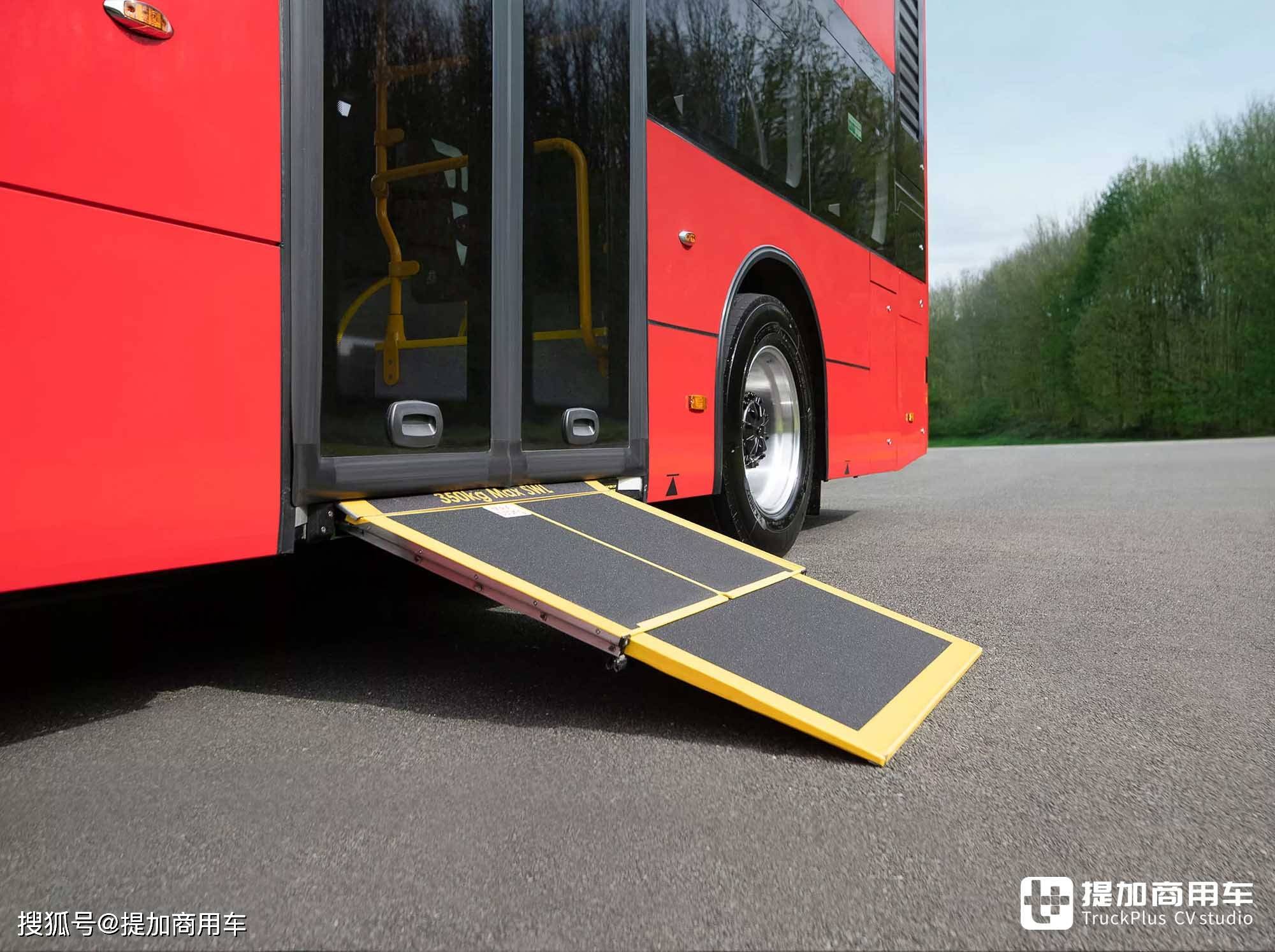 比亚迪全新bd11纯电动双层大巴欧洲发布,配置如何?