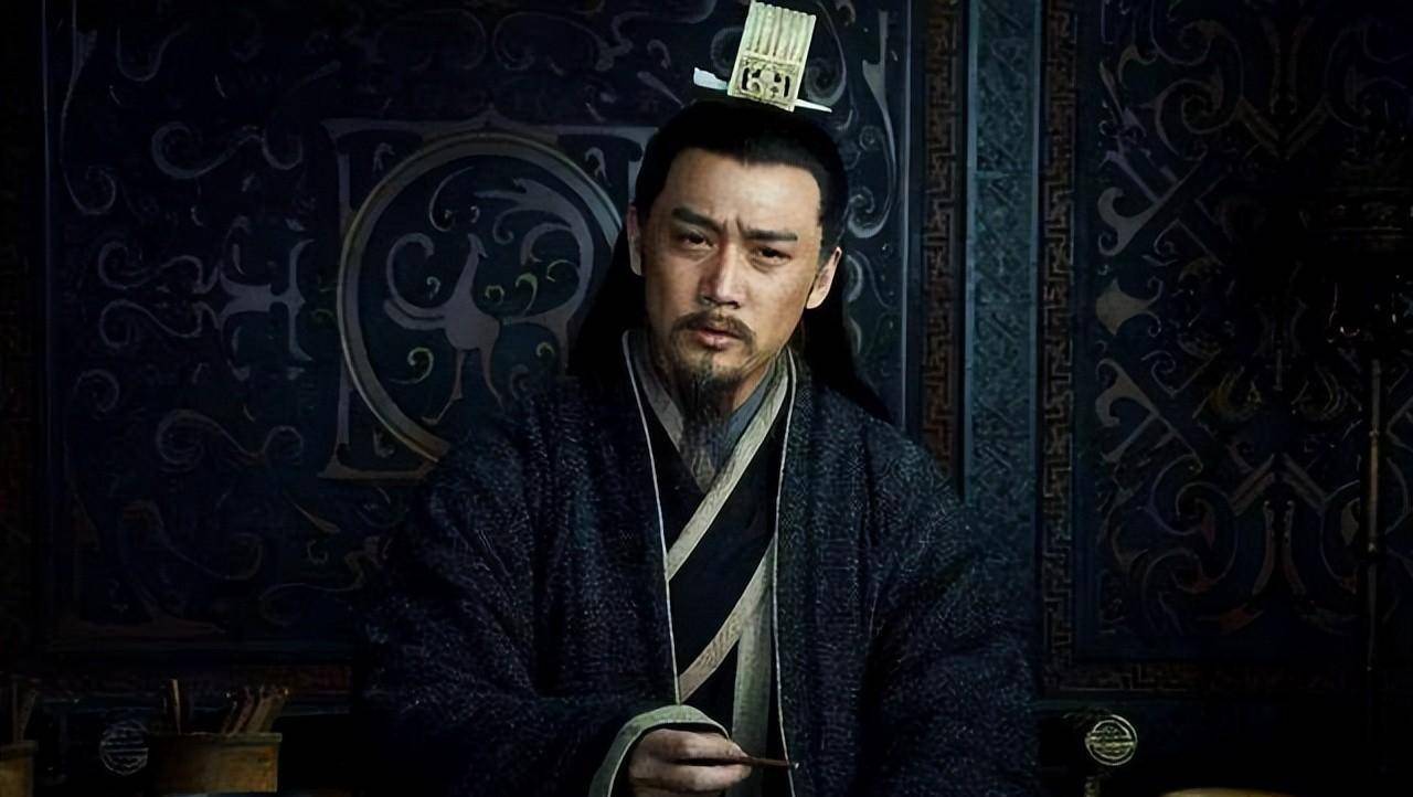 刘备明明有4个儿子,却为何选择扶不起的刘禅继位?