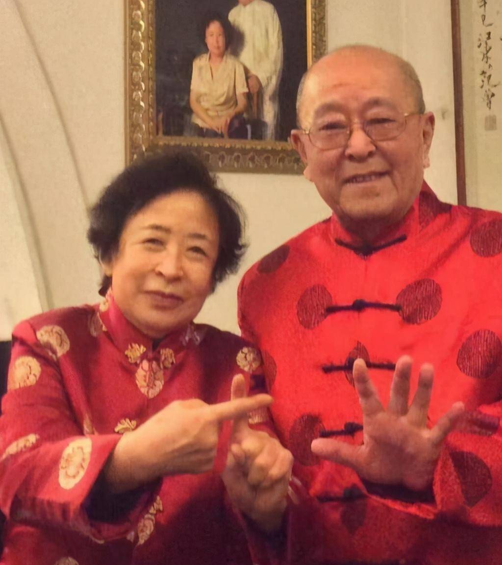 总理的扮演者王铁成:一生只演一个角色,为了智障儿子清苦一生