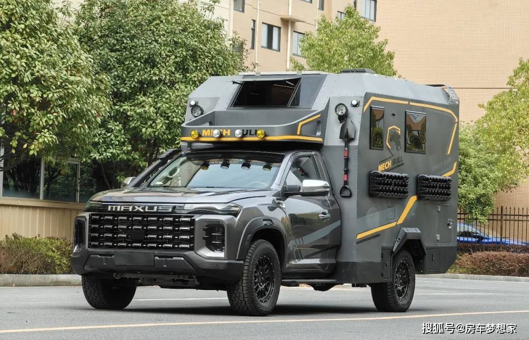 14沈阳国际房车展!房车展 霞客乐星际h"机甲牛",不是一般的"牛"!