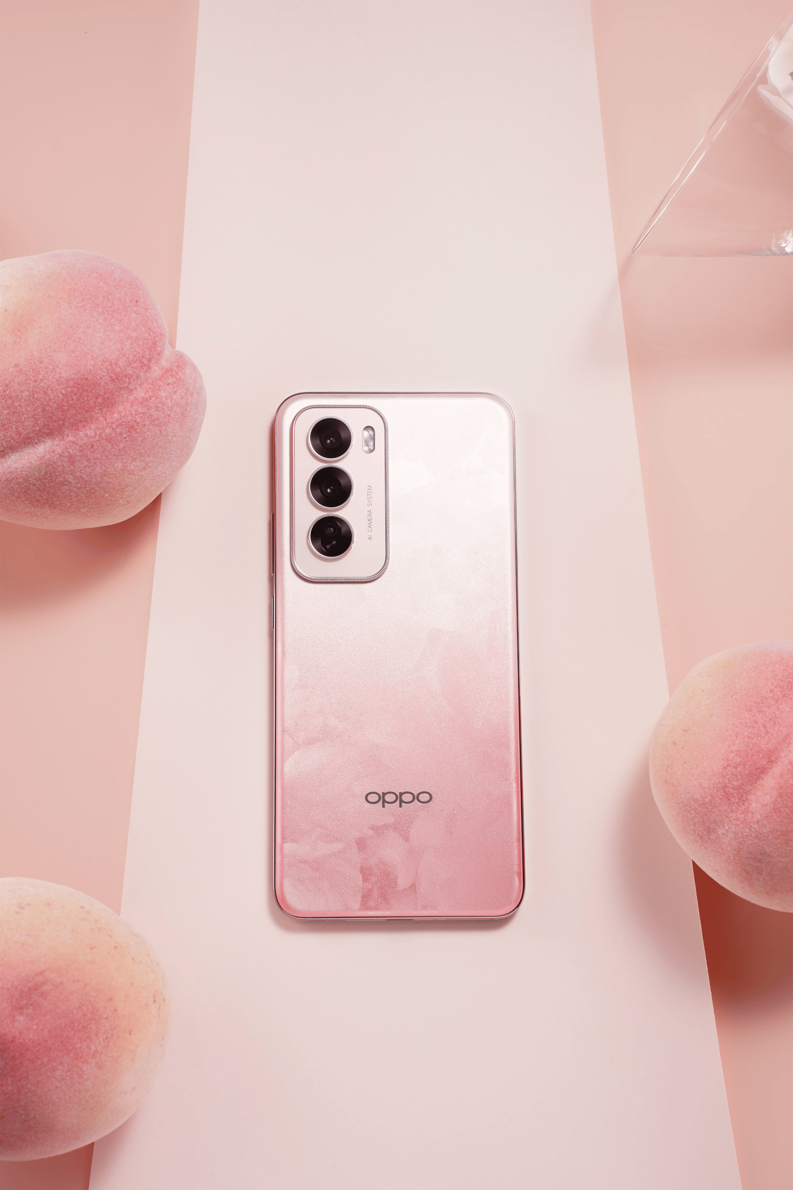 plog用户首选!oppo reno12系列实况照片自带美颜,省去后期麻烦