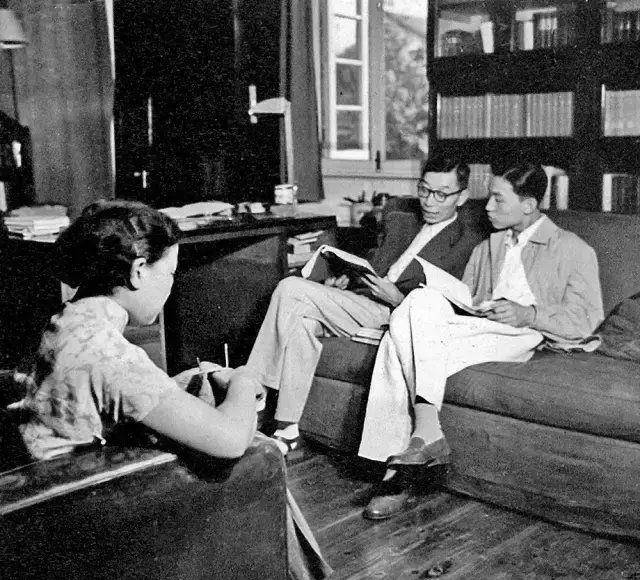 傅雷的原生家庭之痛:幼年被母亲伤害,成年后一度对儿子非打即骂