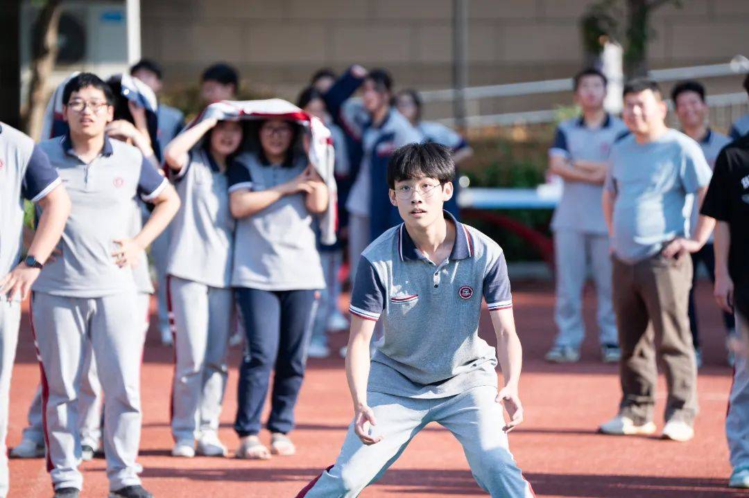 杭州新理想高级中学:减压赋能·筑梦高考