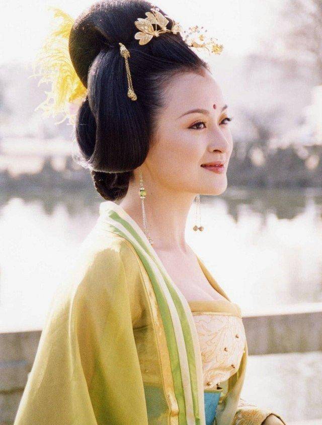 杨贵妃到底有多胖,她的真实体重被曝光,说出来你可能不相信!