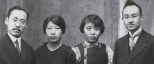 王世瑛分娩在即,好友冰心给身在美国的丈夫报喜,不料喜讯变噩耗