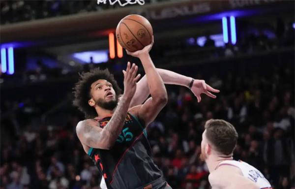 悔恨缠绕在老鹰心头,埃雷克森·特雷-杨的选择无法抵挡东契奇的光芒