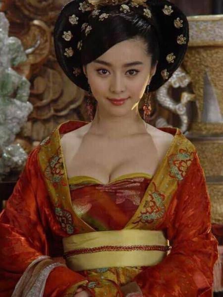 杨贵妃到底有多胖,她的真实体重被曝光,说出来你可能不相信!