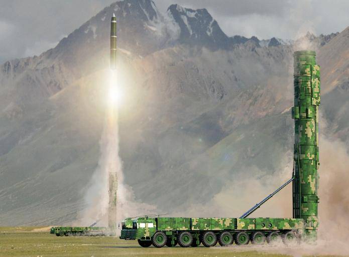 中国曾用火箭炮"交换"一项顶尖技术,让东风导弹如虎添翼