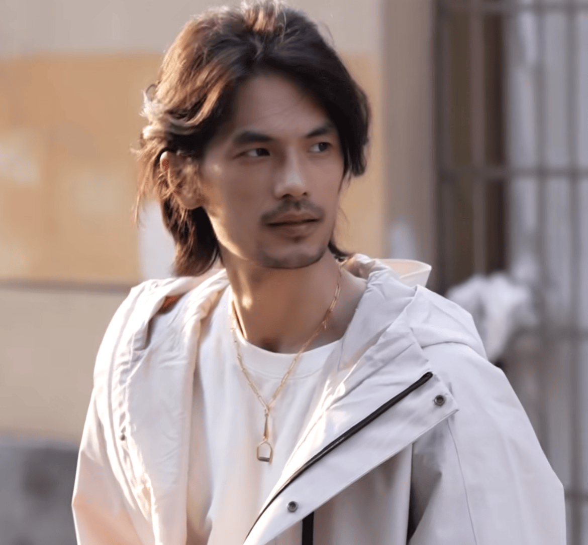 突发!叔圈网红"逍飞"疑塌房,遭24岁女子控诉出轨还逼迫其打胎