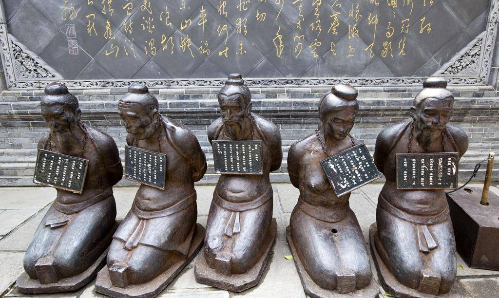 朱仙镇大捷,十二道金牌,使这座岳庙成为我国"四大岳飞庙"之一