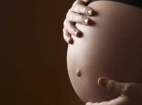 宝宝临产前两天，孕妈感觉如何？这五个迹象告诉你它即将卸货_孕妇_分泌物_网民