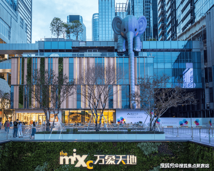 合正方洲携手华润万象系商业,结合特色滨水商业街区,生态休闲广场等