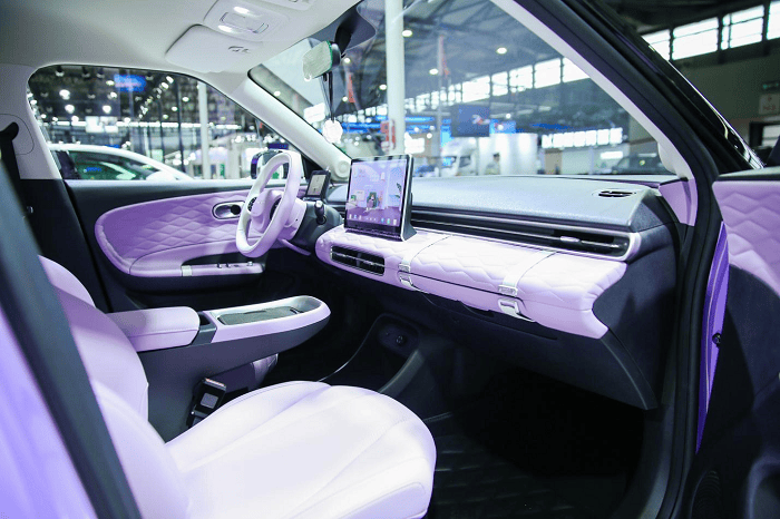 东风纳米01携多重钜惠亮相上海新能源车展