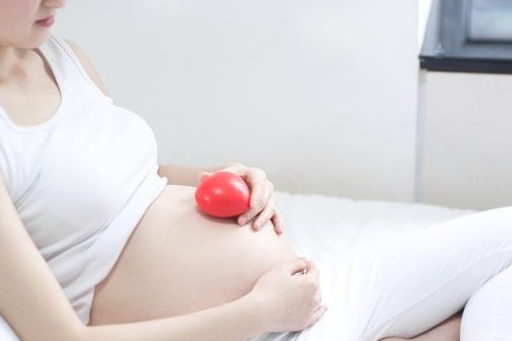 女性在怀孕期间要注意这三件事，以增加你怀孕的机会！_压力_叶酸_婴儿