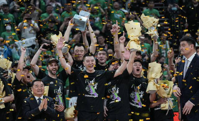 cba最新动态:辽宁确定亚冠名单,紧急签约2名外援,广厦