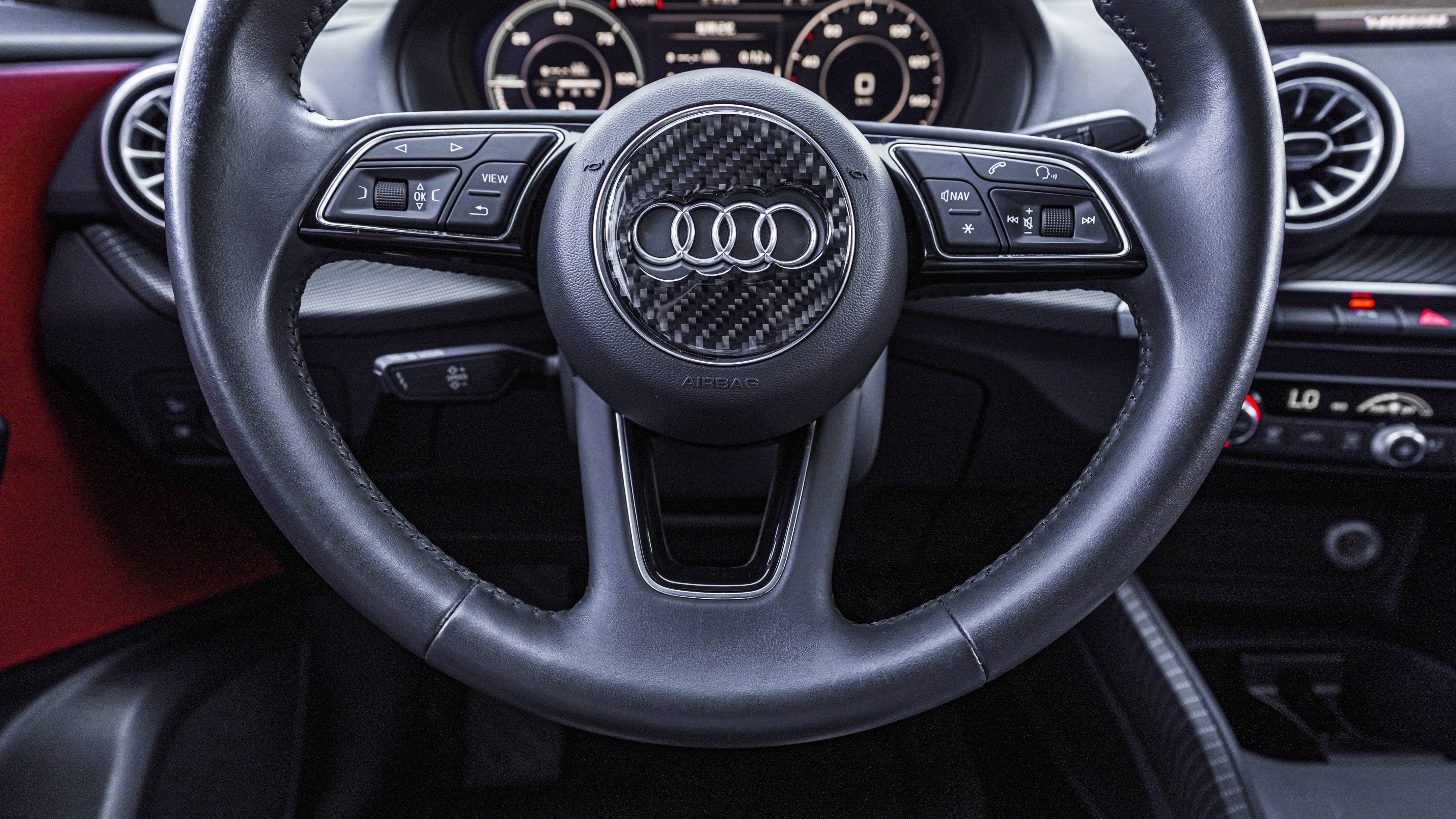 豪华纯电suv,8万多,有"电"划算哦!【奥迪q2l e-tron 纯电智享型】