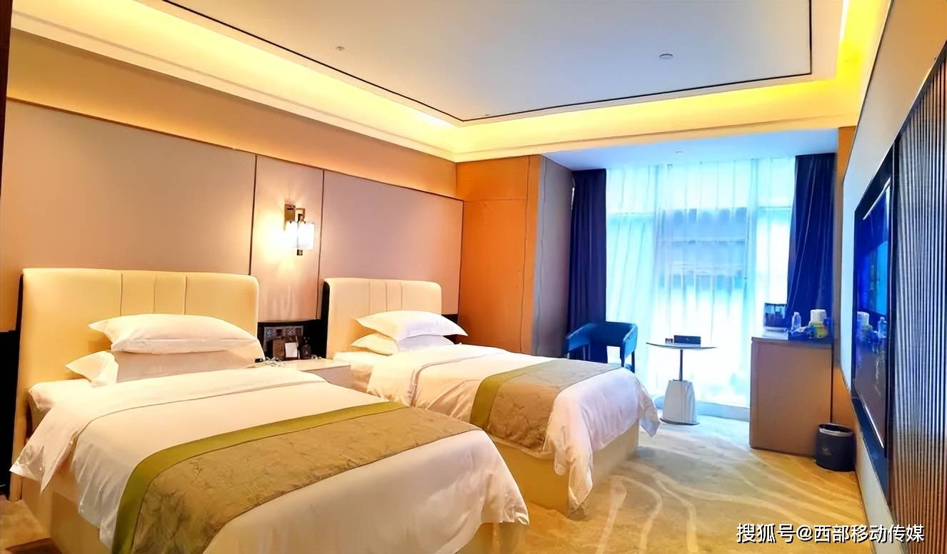 钓鱼岛假日酒店地址:绥江县中城镇龙腾大道西段(县城规划区a14-4地块