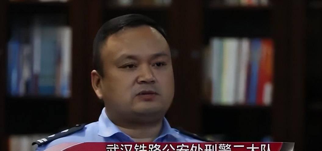 假高富帅骗钱骗色,无知少女上当,还怀上骗子的孩子_小静_郭军_男朋友