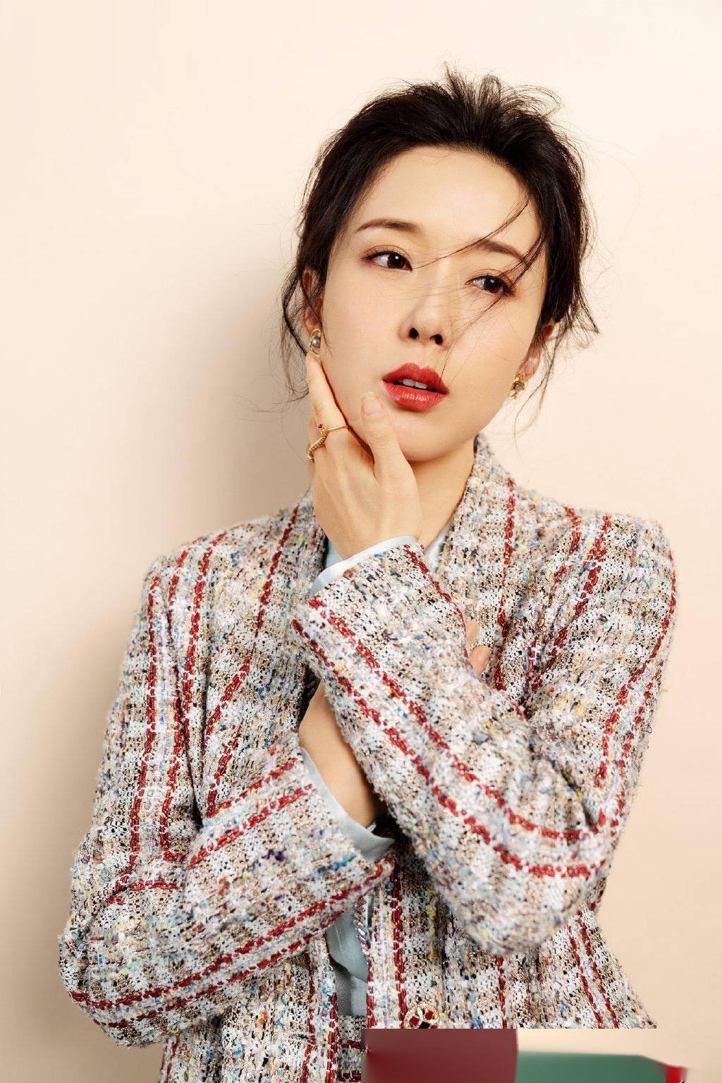 讲真颜丹晨的嫦娥,魅力四溢,无人能敌!这谁顶得住!