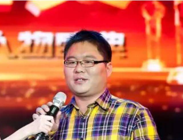 平民英雄崔松旺:装疯卖傻卧底黑煤窑,偷拍黑心老板完成取证