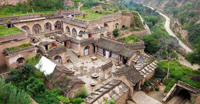 姜氏庄园:工期13年,耗费主人姜耀祖70%财富,才得以完建成_姜家_安邦