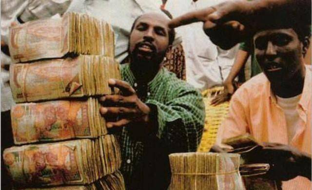 德国当年通货膨胀多恐怖?用纸币点炉子,5000亿买不来一个鸡蛋