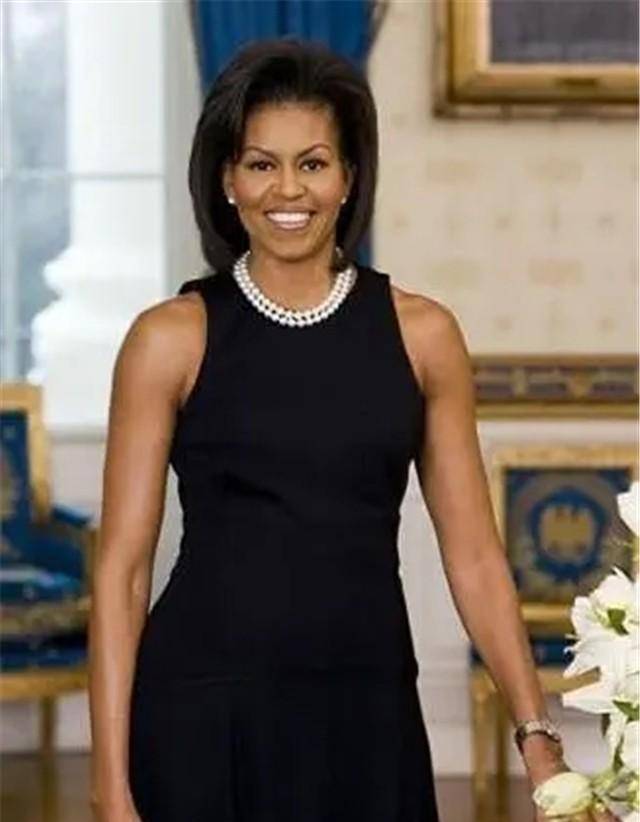 奥巴马夫人:人工受孕,生活贫困,激烈争吵,曾走到婚姻边缘
