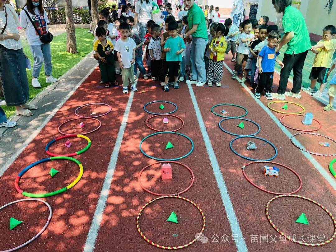 亲子游戏:粽子蹲中班组斗草端午节是我国的传统文化节日,历史悠久