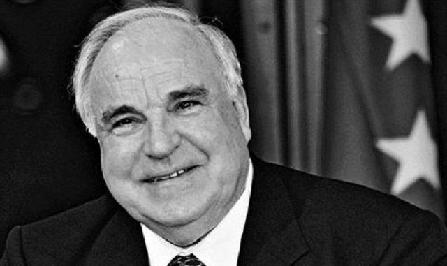 "德国统一之父"科尔:曾写两千封情书追妻,晚年娶小34岁女友