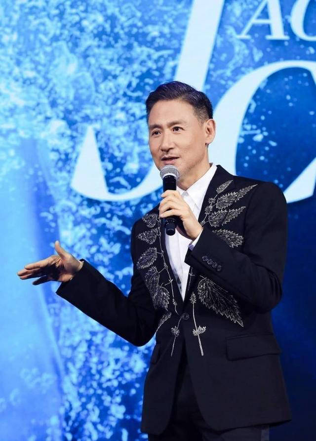 歌神张学友病倒入院!呼吸道合胞病毒确诊,暂停演出工作