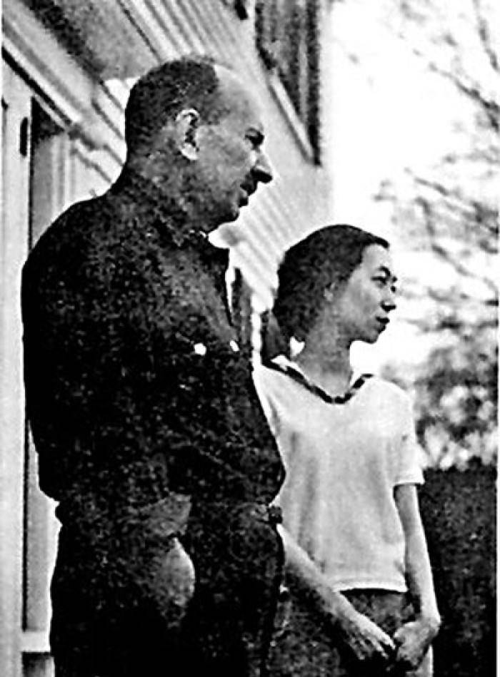 丈夫赖雅致力于中日友好事业,一代女星化身政坛女强人1969年,李香兰