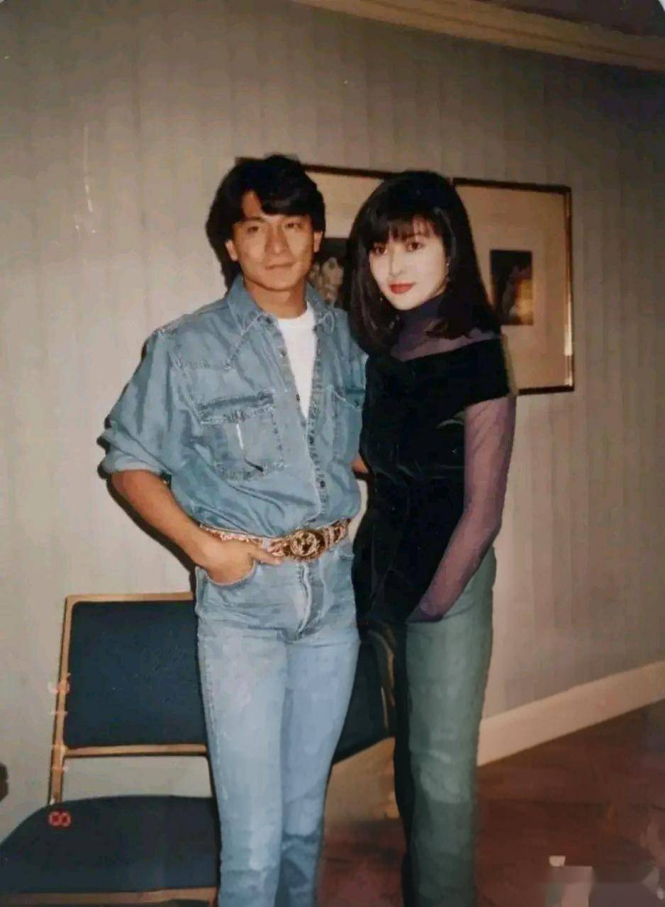 "香港第一美女",关之琳巅峰时期魅力有多大,看完照片就知道了