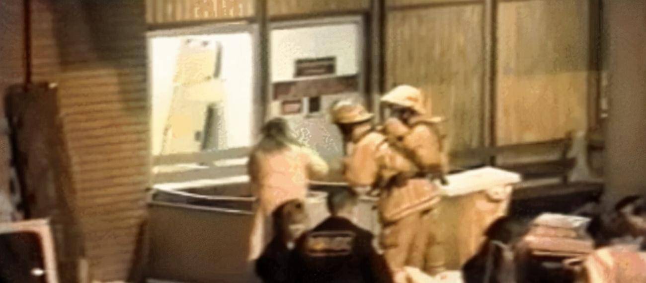 美国一女子身患宫颈癌,入院抢救之际,散发出恶臭"熏晕"23人