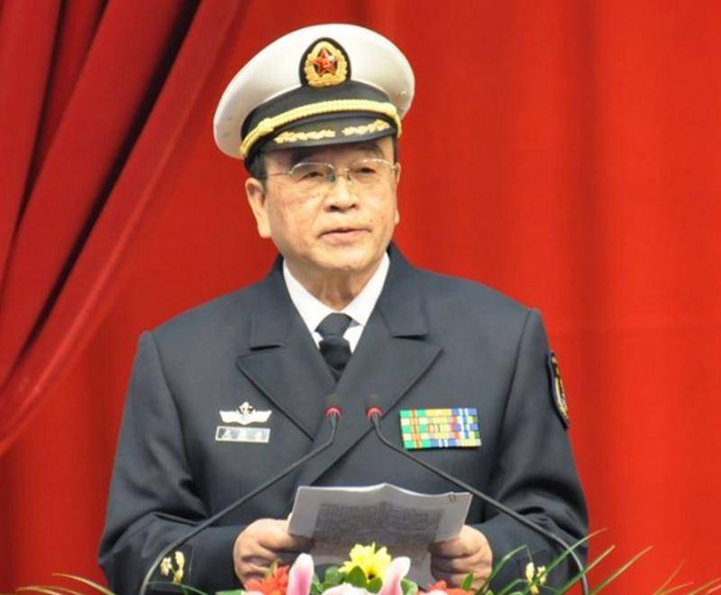 周子昆_项英_海军