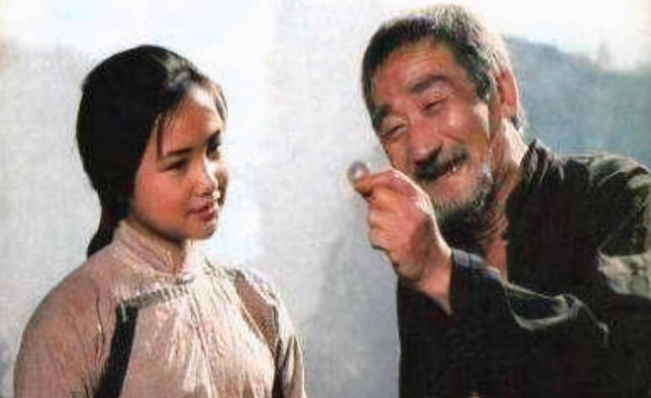 《边城》:没有反派,只有单纯与美好的湘西爱情悲剧