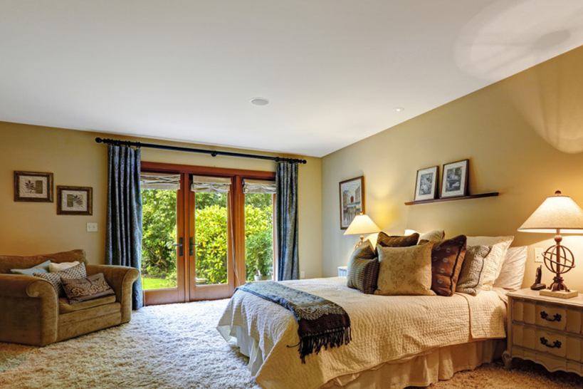 卧室大床万万不能这样摆放,暗喻断财难富裕,聪明人赶紧回家改了