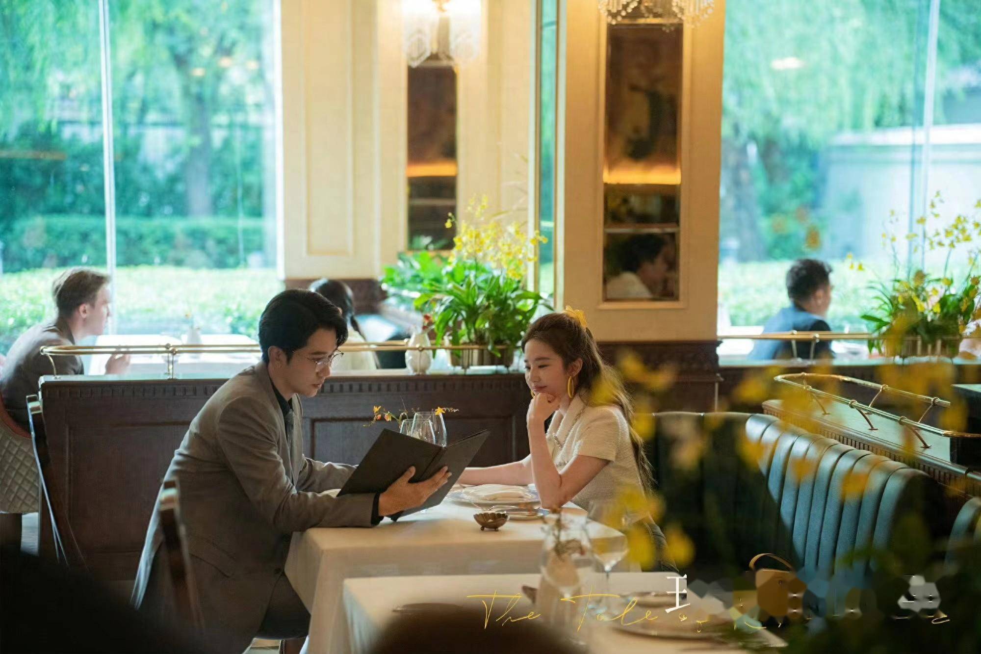 玫瑰的故事:玫瑰为和傅家明相爱,放弃女儿抚养权,却终嫁罗德庆