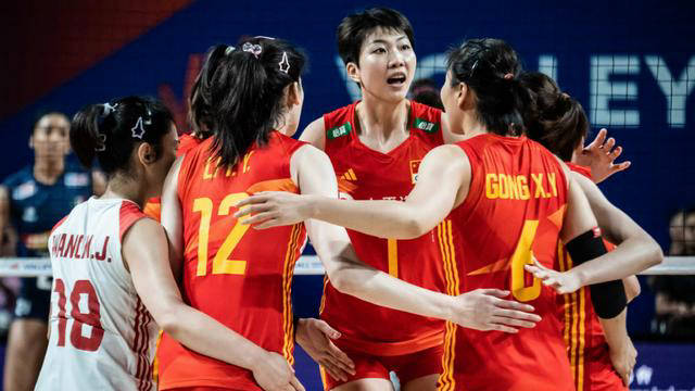中国女排主教练问题:蔡斌下课风波与王宝泉可能接任